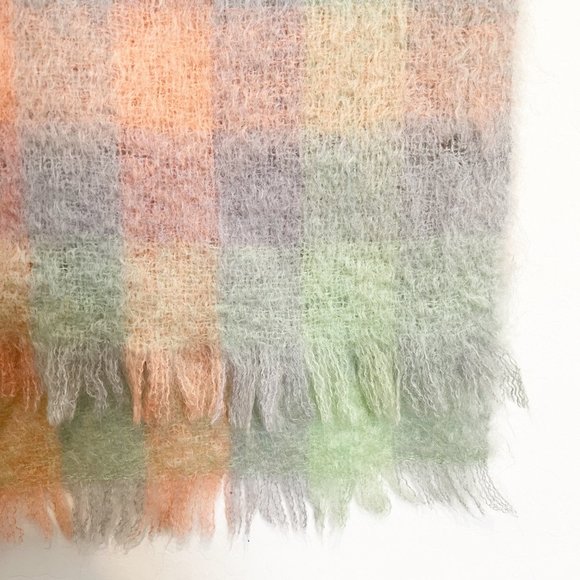 Simons 100% Mohair Vintage Pastel Plaid Fringe Blanket Scarf Shawl Checkered - Picture 4 of 7